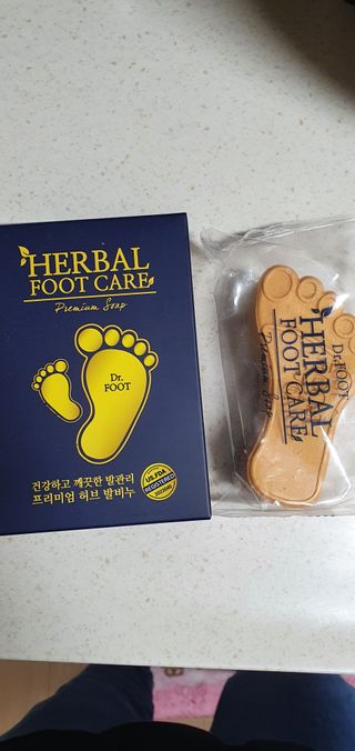 제이제이바이오 닥터풋 허브발비누 — 5점을 준 리뷰어가 2021년 12월 올린 사용 사진