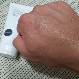 냉장고에 넣어요, 붉은 트러블 피부 다음날 진정되요 [버진팜스 푸딩수딩아토] — 5점을 준 리뷰어가 2021년 8월 올린 사용 사진