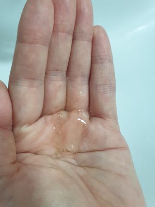빅그린 안티 헤어로스 탈모 카렌듈라 바이옴 샴푸 500ml (지성두피용) — 5점을 준 리뷰어가 2022년 8월 올린 사용 사진