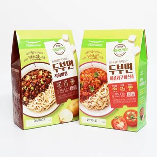[풀무원] 식물성 저당질식 세트, 두부면 매콤라구파스타와 두부면 직화짜장 — 5점을 준 리뷰어가 2021년 3월 올린 사용 사진