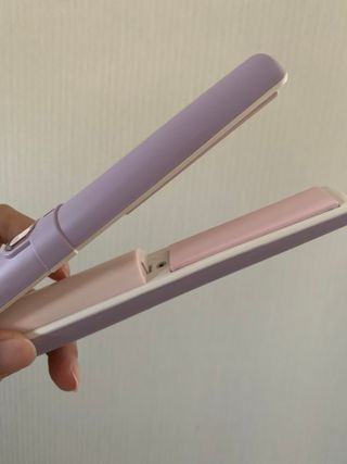 엠엔 비비엘라 휴대용 무선 고데기 HGK-SM — 5점을 준 리뷰어가 2021년 4월 올린 사용 사진