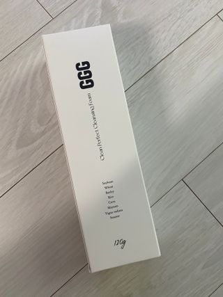 지지지 클린 퍼펙트 클렌징폼 120g — 5점을 준 리뷰어가 2022년 3월 올린 사용 사진