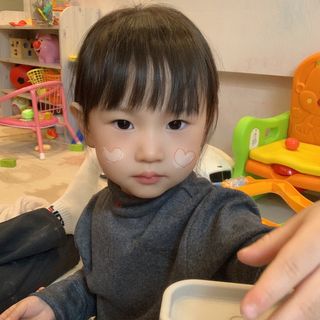 mom e 맘이 내추럴 베이비 케어 크림+바디오일 — 5점을 준 리뷰어가 2021년 1월 올린 사용 사진