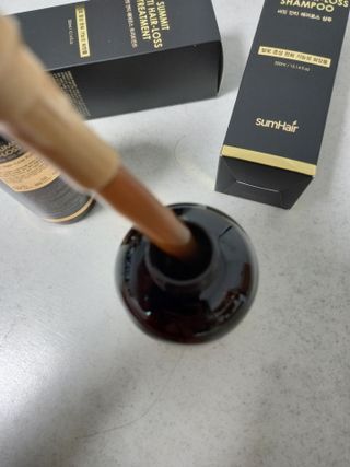 썸헤어 / SUMHAIR 썸헤어  써밋 안티 헤어로스 샴푸+트리트먼트 — 5점을 준 리뷰어가 2021년 5월 올린 사용 사진