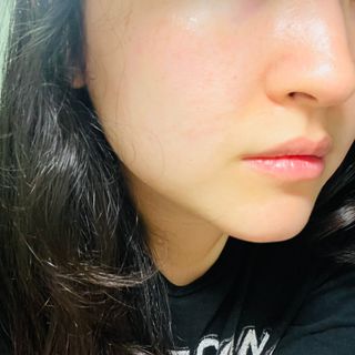 [베르비아떼] 소나무의 강인한 생명력으로 시간을 되돌리는 힘 레드파인 3종 세트 (토너, 에센스, 크림) — 2점을 준 리뷰어가 2023년 6월 올린 사용 사진