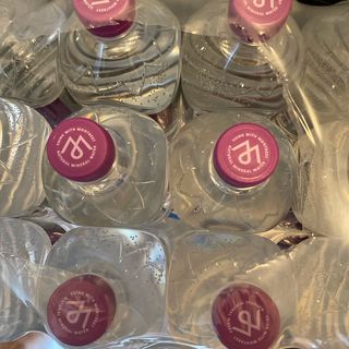 몽베스트 MONTBEST 1L 12입 — 4.5점을 준 리뷰어가 2022년 4월 올린 사용 사진