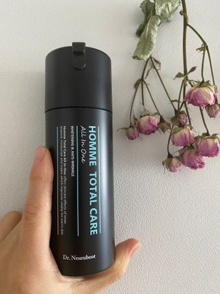 Dr.느루벗 느루벗 옴므 토탈 케어 올인원 118ml 남자 남성 스킨 로션 에센스 크림 화장품 — 5점을 준 리뷰어가 2021년 3월 올린 사용 사진