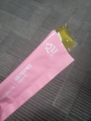 주식회사 얼굴반쪽 [얼굴반쪽 가르시니아 2,800mg] x 14포 1주 젤리 다이어트 보조제 체지방감소 — 4.5점을 준 리뷰어가 2021년 12월 올린 사용 사진