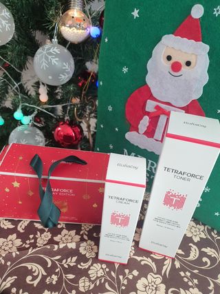 엘리샤코이 테트라포스 홀리데이 에디션 — 5점을 준 리뷰어가 2020년 12월 올린 사용 사진