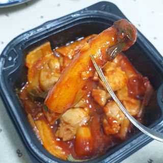 한성기업 무볼레 닭떡볶이+해물떡볶이 2종 세트 — 5점을 준 리뷰어가 2021년 9월 올린 사용 사진
