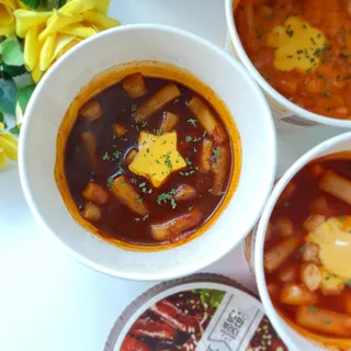 추억의 국민학교 떡볶이 국떡 컵볶이 선물박스 — 5점을 준 리뷰어가 2022년 1월 올린 사용 사진