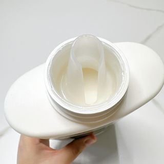 쿠잉베이비 에어워시 세탁세제,섬유유연제 1L — 5점을 준 리뷰어가 2023년 2월 올린 사용 사진