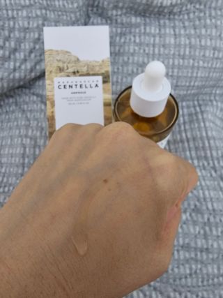 [스킨1004] 마다가스카르 센텔라 앰플 100ml — 5점을 준 리뷰어가 2024년 5월 올린 사용 사진