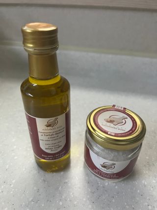[딜리셔스코드] 타르투피 알레산드로 로시 트러플 소금 100g +트러플 오일 100ml set — 5점을 준 리뷰어가 2022년 4월 올린 사용 사진