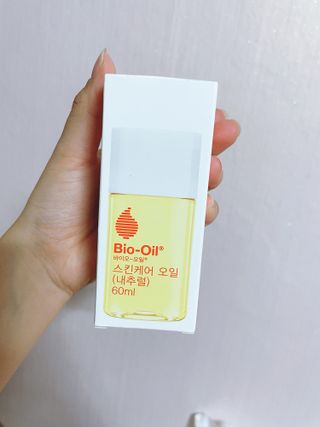 바이오오일 [바이오-오일] 스킨케어 오일 내추럴 60ml — 5점을 준 리뷰어가 2021년 11월 올린 사용 사진