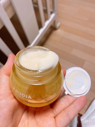 [후르디아] 미백 기능성 감귤 브라이트닝 크림 — 4점을 준 리뷰어가 2021년 4월 올린 사용 사진