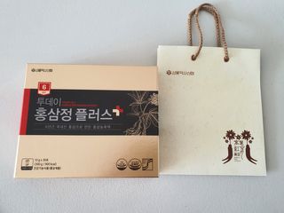 서울약사신협_투데이홍삼정플러스스틱_10g x 30포 — 5점을 준 리뷰어가 2021년 2월 올린 사용 사진