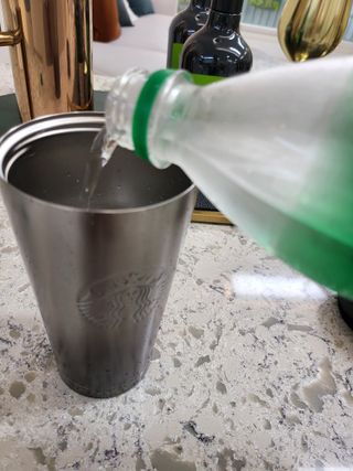 몽베스트 Montbest with Sparkling water Plain 20병 — 5점을 준 리뷰어가 2022년 8월 올린 사용 사진