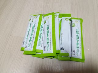 아임오 풋사과 식이섬유 밸런스 젤리 14포 — 5점을 준 리뷰어가 2021년 8월 올린 사용 사진