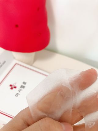 닥터마시멜로 마블러스 멀티 클리닉 마스크 — 4점을 준 리뷰어가 2021년 5월 올린 사용 사진