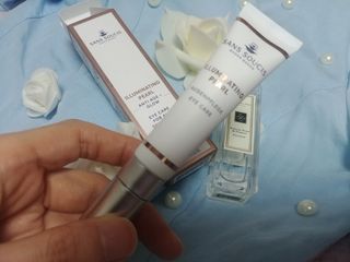 산수시 일루미네이팅 펄 영양 다크서클 스틱 아이 크림 케어 15ml — 5점을 준 리뷰어가 2021년 6월 올린 사용 사진