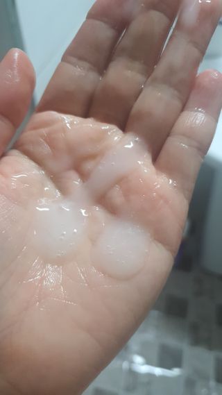 랑벨 내츄럴 딥 포어 클렌저 210ml (저자극 약산성 천연 클렌징 젤) — 4점을 준 리뷰어가 2022년 3월 올린 사용 사진
