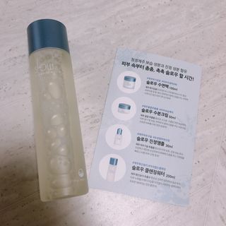 슬로우 스킨스 슬로우 화산송이 클렌징 워터 — 5점을 준 리뷰어가 2021년 6월 올린 사용 사진