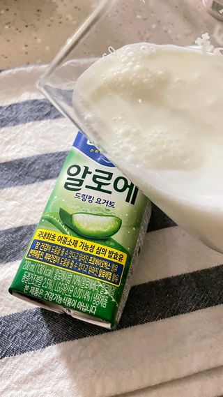 LIVE 매일바이오 알로에 드링킹 요거트 — 5점을 준 리뷰어가 2022년 4월 올린 사용 사진