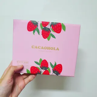 연말/새해선물 딸기 초콜릿 종착역, 건딸기가 상큼하게 씹히는 카카올라 딸기생초콜릿 — 5점을 준 리뷰어가 2021년 10월 올린 사용 사진