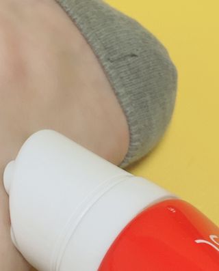 건강누리인터내셔날 큐어레스트 스포츠 마사지 닥터페인 바디 핫 롤링 볼 크림(100ml) — 5점을 준 리뷰어가 2022년 3월 올린 사용 사진