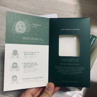 [리블로셀] 홈에스테틱 마스크팩 세트(글로썸 마스크 2매 + 플로썸 마스크 3매) — 5점을 준 리뷰어가 2022년 5월 올린 사용 사진