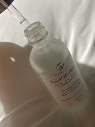 오투에니원 갈락토미세스 리바이탈라이징 프리미엄 화이트닝 에센스 50ml — 5점을 준 리뷰어가 2022년 12월 올린 사용 사진