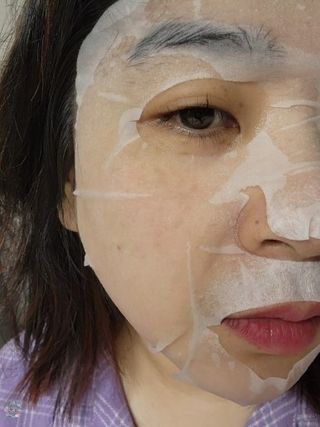 세뚜아(Cettua) 나우[세뚜아] 모이스처 밸런싱 페이셜 마스크 Cettua Moisture Balancing Facial Mask 4매 — 4점을 준 리뷰어가 2023년 12월 올린 사용 사진