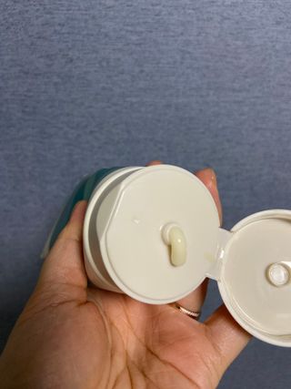 [후르디아] 올리브영 저자극 비건바디로션 — 5점을 준 리뷰어가 2023년 3월 올린 사용 사진