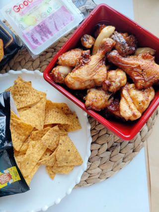롯데제과 도리토스 갈비천왕치킨맛 X 굽네 갈비천왕 — 5점을 준 리뷰어가 2021년 7월 올린 사용 사진