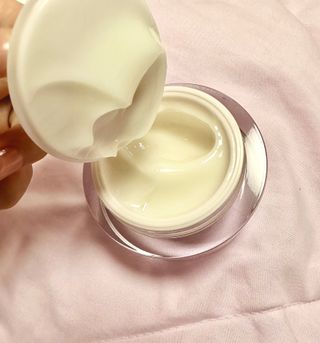 프리마인 바르기만 하면 철벽 스킨케어+24시간 마스크팩 효과. 셀라브 리제너레이팅 시스템 부스터+크림 세트 — 5점을 준 리뷰어가 2023년 7월 올린 사용 사진