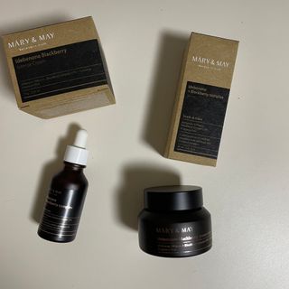 마리엔메이  이데베논 블랙베리 보습 크림 + 세럼 — 5점을 준 리뷰어가 2021년 10월 올린 사용 사진