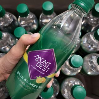 몽베스트 Montbest with Sparkling water Lemon OR Lime 20병(랜덤) — 5점을 준 리뷰어가 2021년 10월 올린 사용 사진