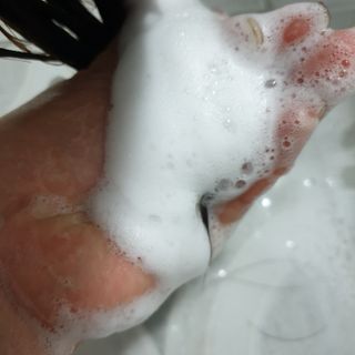 타미모아 토탄수 플러스 탈모증상완화 기능성 샴푸 — 5점을 준 리뷰어가 2021년 6월 올린 사용 사진