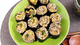 해풀잎 누구나 김밥*1ea [(혼합야채 35g *1ea,  김밥김 (5g, 5ea),  양념간장 (6g, 5ea), 참기름(5g, 2ea)] — 4점을 준 리뷰어가 2022년 7월 올린 사용 사진
