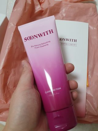 SOONWITH 바이오 내추럴 리프레싱 폼클렌징 — 5점을 준 리뷰어가 2021년 3월 올린 사용 사진