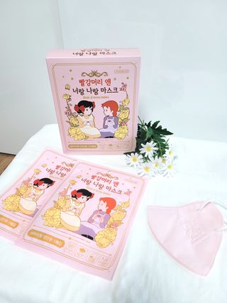 [숨그림]  덴탈마스크 짱구 우리아이 그리고 내가 쓰는 믿을수있는 케릭터 마스크  16종 — 5점을 준 리뷰어가 2021년 10월 올린 사용 사진