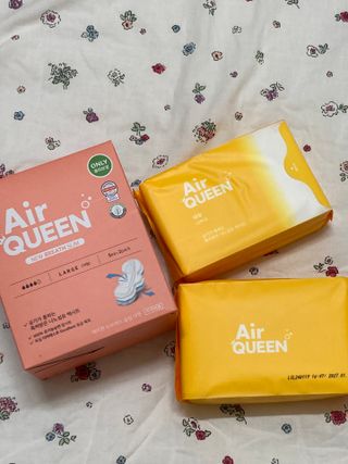 에어퀸 뉴브레스 유기농 생리대 4종 (팬티라이너 20P + 중형 10P + 대형 10P + 오버나이트 8P)_체험단 2차 — 5점을 준 리뷰어가 2024년 11월 올린 사용 사진