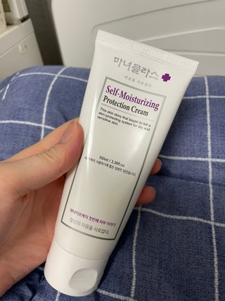 셀프 모이스처라이징 프로텍션 크림 셀프 모이스처라이징 프로텍션크림 — 5점을 준 리뷰어가 2022년 4월 올린 사용 사진
