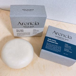 Arencia 아렌시아 솔티소다 샴푸바, 더 새틴 린스바 세트 — 5점을 준 리뷰어가 2021년 7월 올린 사용 사진