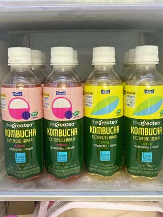 더그레잇티 콤부차 [매일유업] 더그레잇티 44kcal 콤부차 300ml *12개입 (오리지널 6개+베리리치 6개) — 5점을 준 리뷰어가 2023년 8월 올린 사용 사진