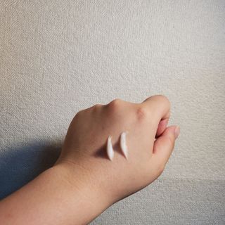플레라디 에델바이스 인리치드 머랭 크림 — 4점을 준 리뷰어가 2021년 6월 올린 사용 사진