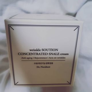 Dr.느루벗 느루벗 링클 솔루션 콘센트레이트 스네일 탄력 달팽이 크림 80g — 4점을 준 리뷰어가 2021년 3월 올린 사용 사진