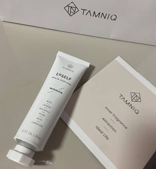 탐니크 러셀브 우먼 솔리드 퍼퓸 — 5점을 준 리뷰어가 2021년 1월 올린 사용 사진