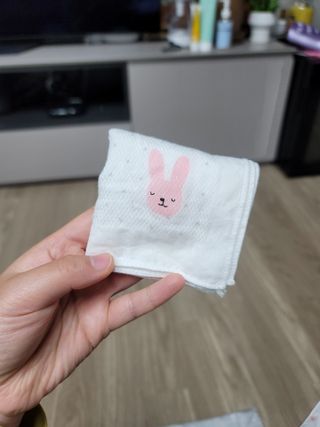 달퐁 레빗스카프손수건세트 — 5점을 준 리뷰어가 2021년 5월 올린 사용 사진